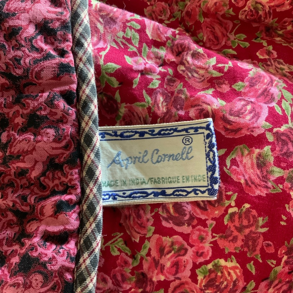 April Cornell Full/Double Vintage Reversible Bed Patchwork Quilt Roses Cherubs - Picture 11 of 14